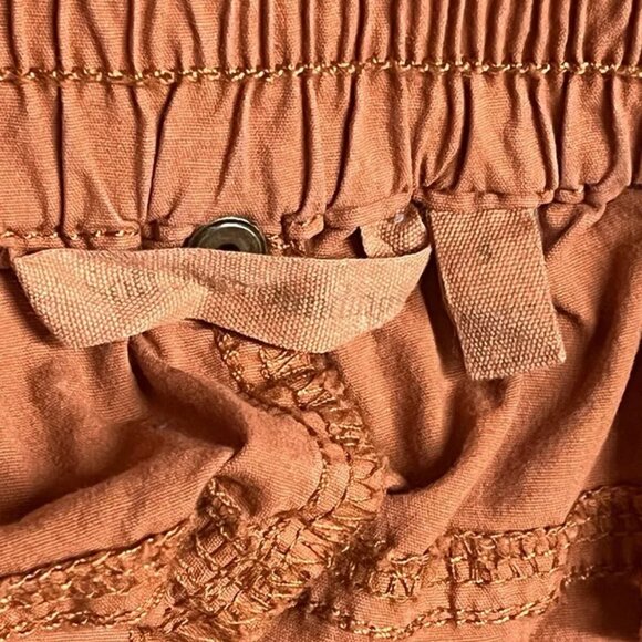 Soft Surroundings Cargo Pant S Everything Under The Sun Embroidered Roll Tab - Picture 10 of 11